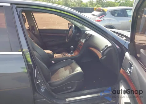 2009 Infiniti G37X from USA, damaged, VIN JNKCV61F59M355111